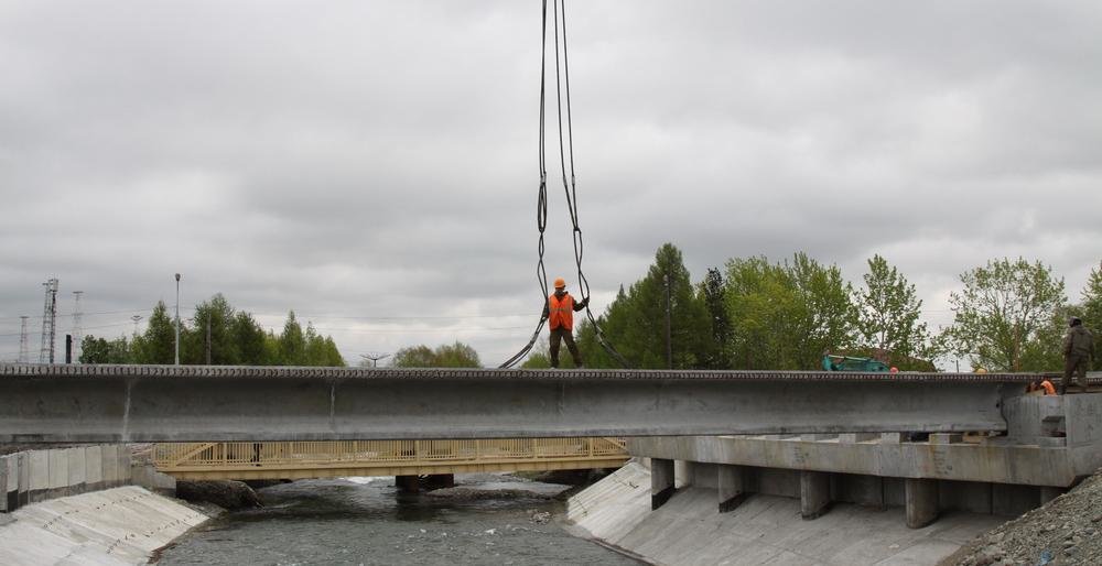 Проезд по мосту через реку Половинка в Елизово с 1 июля закроют Проезд по мосту через реку Половинка в Елизово с 1 июля закроют
